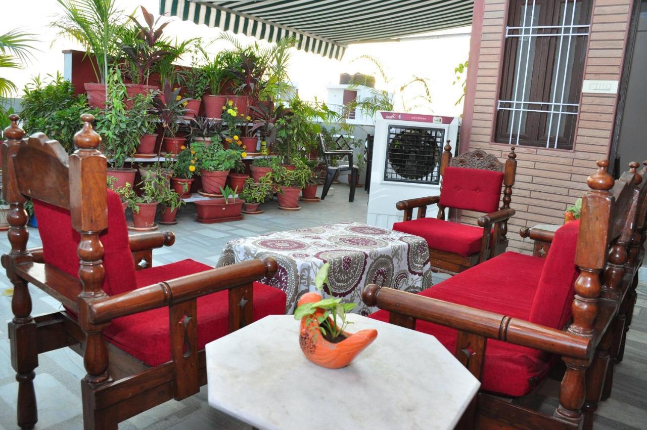 Michael'S Homestay Jaipur Bagian luar foto